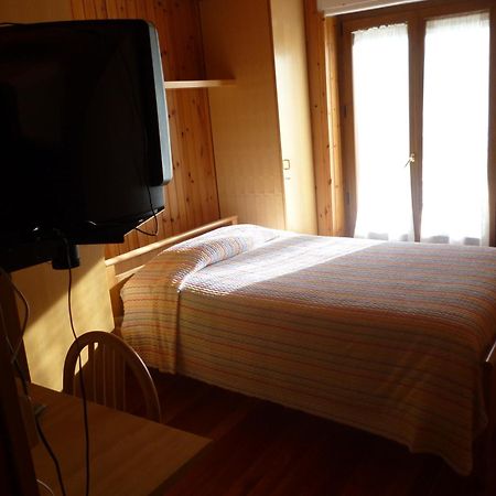 Hotel Fior Di Roccia Gaby Zewnętrze zdjęcie