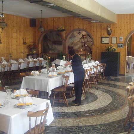 Hotel Fior Di Roccia Gaby Zewnętrze zdjęcie